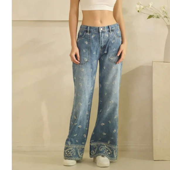 Oli & Hali Stretchy Waist Paisley Embroidered Straight Leg Denim Jeans - Picture 6 of 6